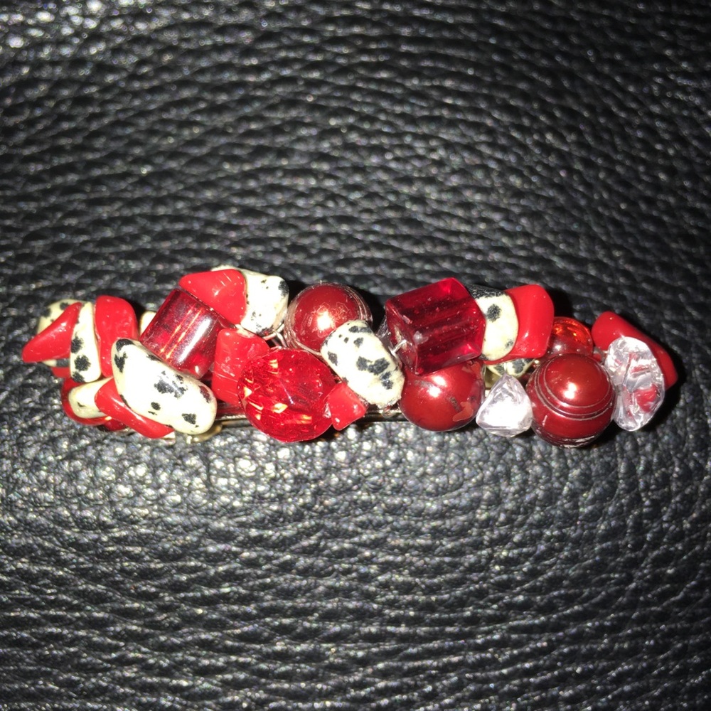 COPY - Barrette Red beads, burgundy pearls, corral, barrette